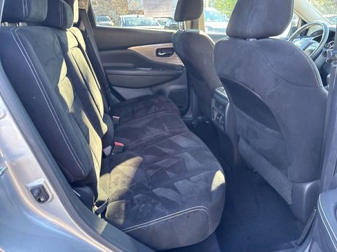 Used 2017 Nissan Murano S w/ Navigation Package image 18