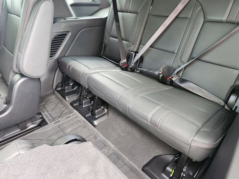 Used 2024 Chevrolet Tahoe RST w/ Luxury Package image 14