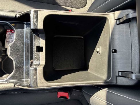 Used 2022 Jeep Grand Cherokee L Laredo w/ Luxury Tech Group I image 31