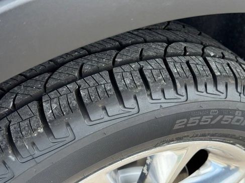 Used 2015 Ford Explorer XLT w/ Equipment Group 202B AWD/4WD image 43