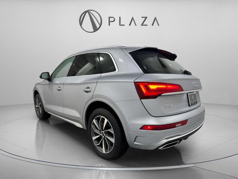 Certified 2023 Audi Q5 2.0T Premium w/ Convenience Package image 4
