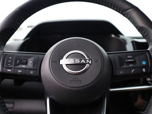Certified 2025 Nissan Pathfinder SL AWD/4WD image 10