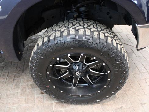 Used 2018 Ford F150 XLT w/ XTR Package image 8