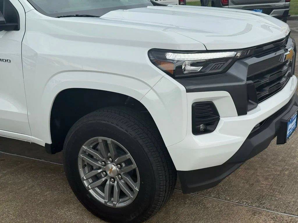 New 2026 Chevrolet Colorado LT w/ LT Convenience Package AWD/4WD image 8