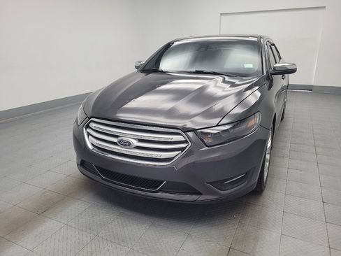 Used 2019 Ford Taurus Limited FWD image 15