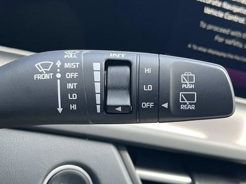 New 2026 Kia Seltos EX FWD image 34