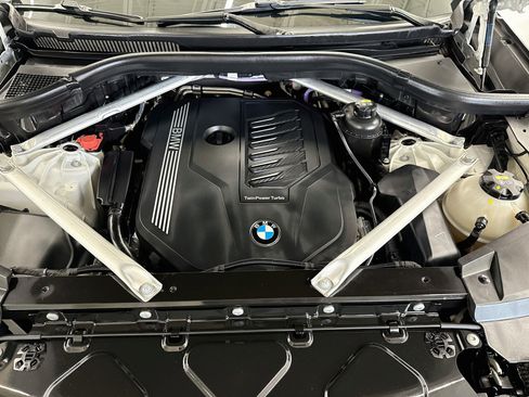 Used 2023 BMW X6 xDrive40i AWD/4WD image 36
