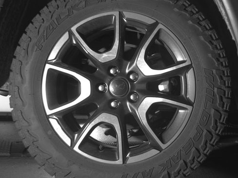 Used 2025 Jeep Compass Trailhawk AWD/4WD image 15