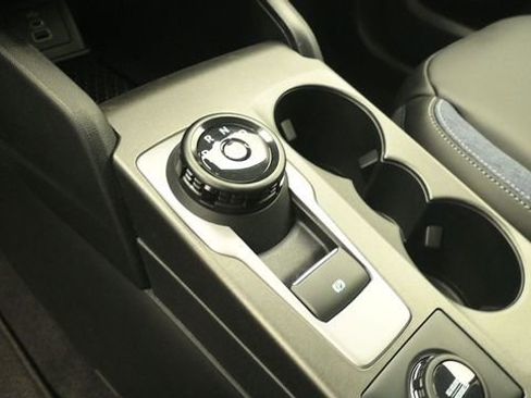 New 2026 Ford Bronco Sport Outer Banks w/ Outer Banks Tech Package+ AWD/4WD image 18
