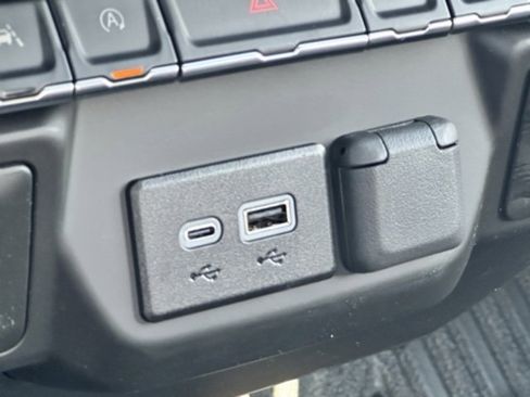 New 2026 Chevrolet Silverado 1500 W/T w/ WT Value Package image 19