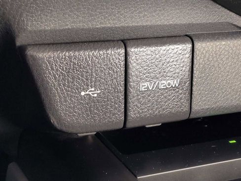 Used 2022 Toyota Camry XSE image 30