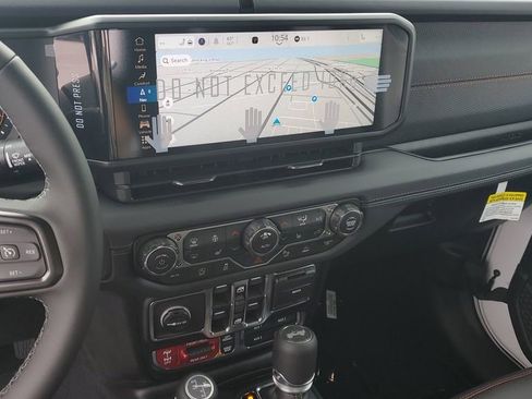 New 2026 Jeep Wrangler Unlimited Rubicon image 24