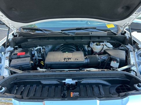 Used 2025 GMC Sierra 1500 SLT image 12