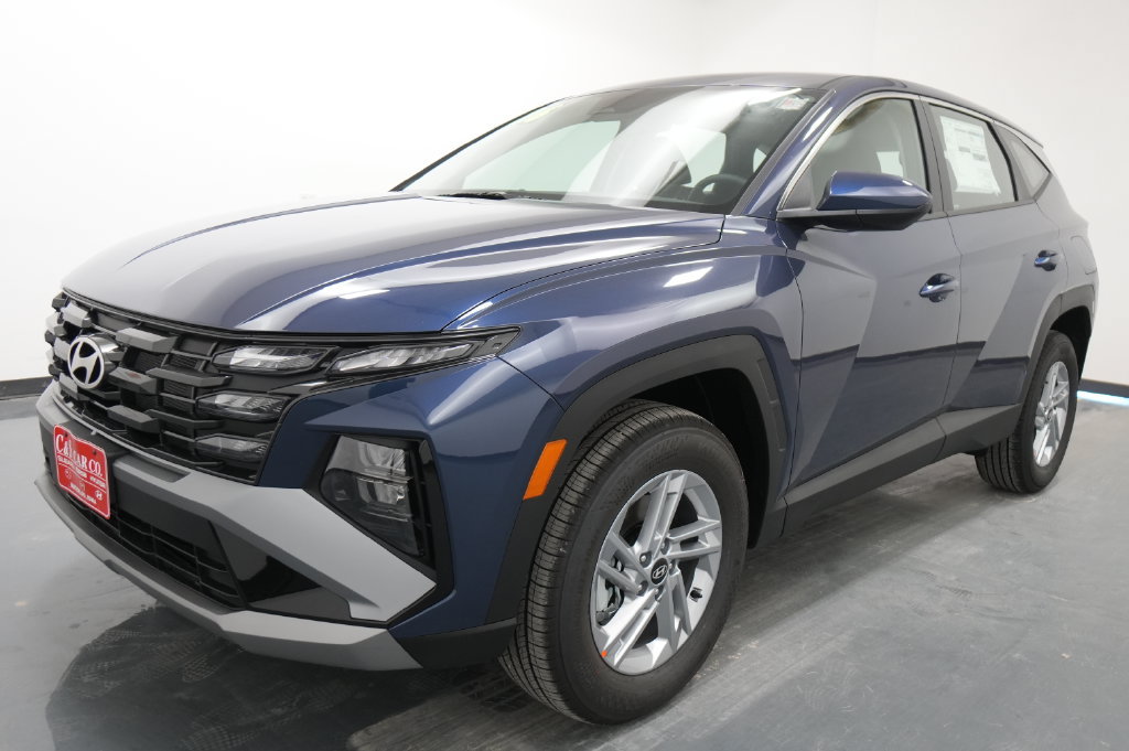New 2026 Hyundai Tucson SE AWD/4WD image 3
