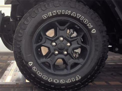 Used 2023 Jeep Wrangler Unlimited w/ Sun & Screen Package AWD/4WD image 9
