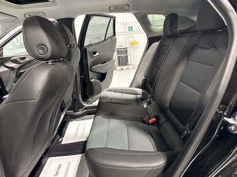 New 2026 Chevrolet Trax LT w/ Sunroof Package FWD image 39
