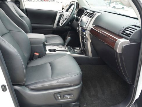 Used 2024 Toyota 4Runner Limited AWD/4WD image 14