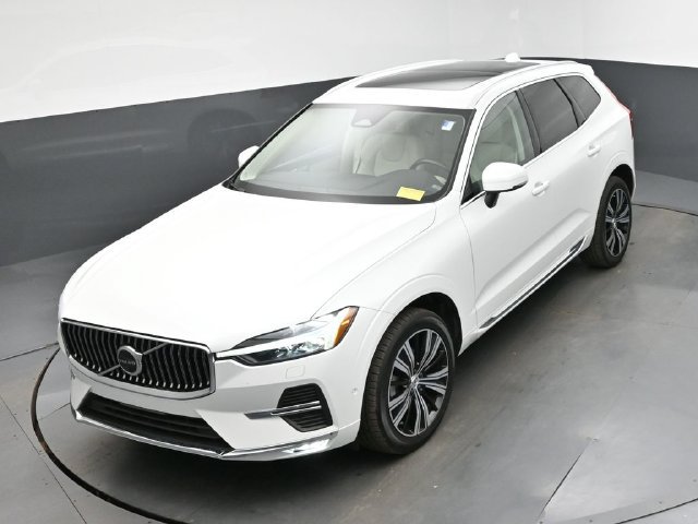 Used 2023 Volvo XC60 B5 Plus w/ Protection Package Premier FWD image 19