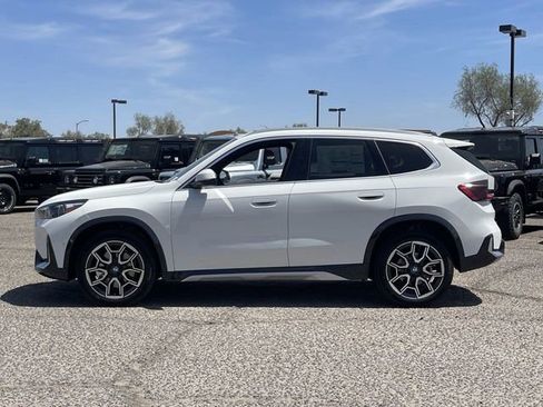 Used 2025 BMW X1 xDrive28i w/ Technology Package AWD/4WD image 9