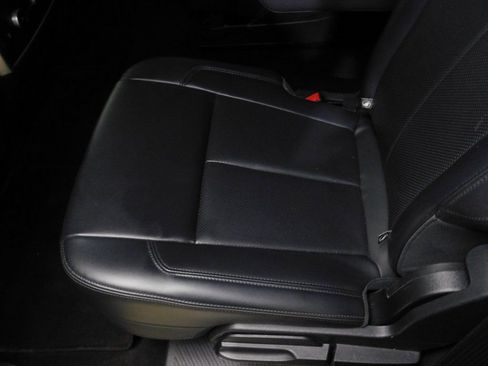 Used 2024 Ford Expedition XLT image 74