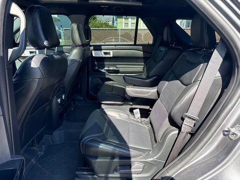 Used 2021 Ford Explorer ST w/ Equipment Group 401A AWD/4WD image 8