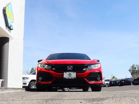 Used 2019 Honda Civic Sport image 17