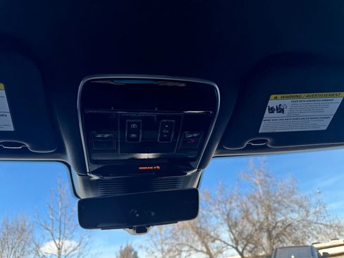 New 2026 Land Rover Range Rover SE image 16