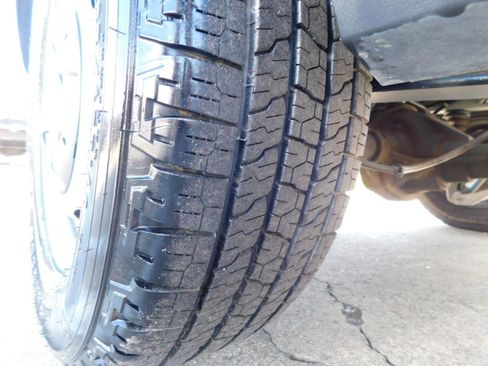 Used 2019 Ford Transit 150 130 Medium Roof image 28