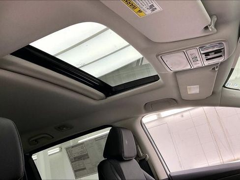 New 2026 Honda Odyssey EX-L image 10