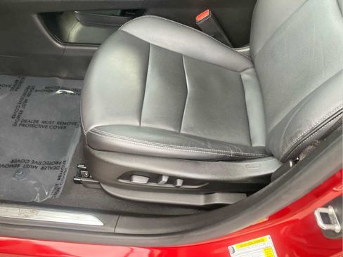 Used 2021 Cadillac XT5 Premium Luxury image 11