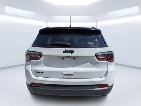 Used 2023 Jeep Compass Altitude image 4