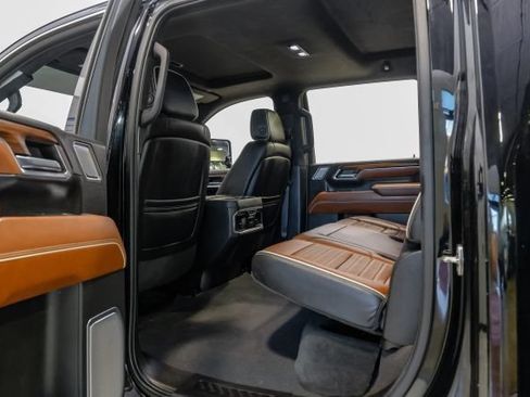 Used 2024 GMC Sierra 2500 Denali Ultimate AWD/4WD image 59
