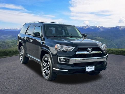 Used 2017 Toyota 4Runner Limited AWD/4WD image 8