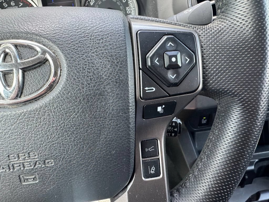Used 2022 Toyota Tacoma SR5 w/ Technology Package RWD image 22