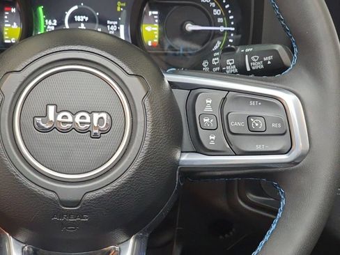 Used 2024 Jeep Wrangler High Altitude image 27