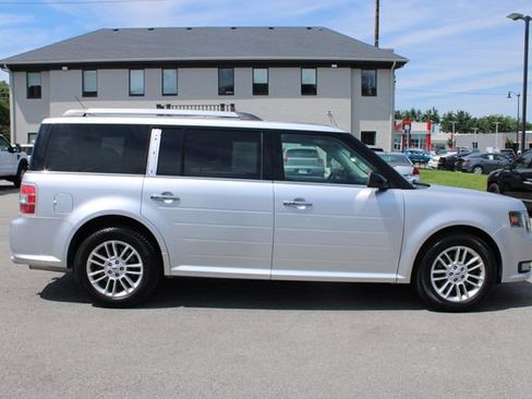 Used 2016 Ford Flex SEL w/ Equipment Group 202A FWD image 6