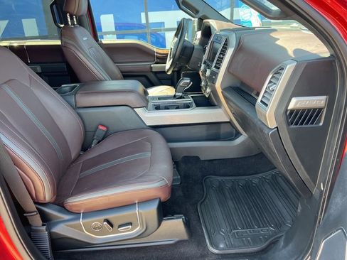 Used 2015 Ford F150 Platinum w/ Equipment Group 701A Luxury image 19