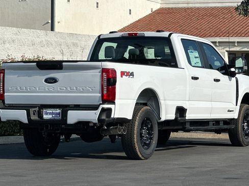 New 2026 Ford F250 4x4 Crew Cab Super Duty image 4