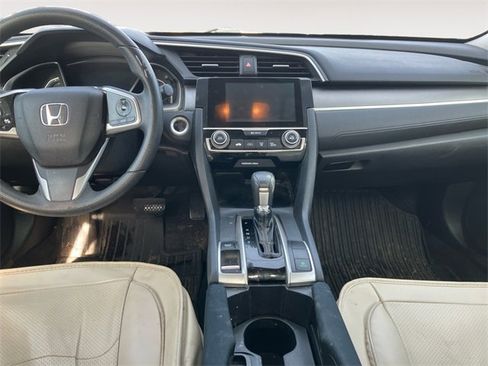 Used 2016 Honda Civic EX image 11