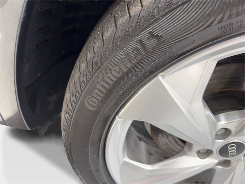 Used 2023 Audi Q5 2.0T Premium w/ Convenience Package image 90