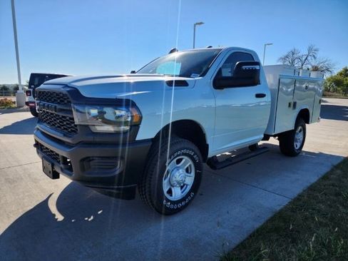 New 2024 RAM 2500 Tradesman w/ Special Service Vehicle Group image 3