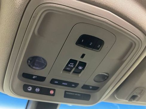 Used 2014 Cadillac XTS Luxury AWD/4WD image 13