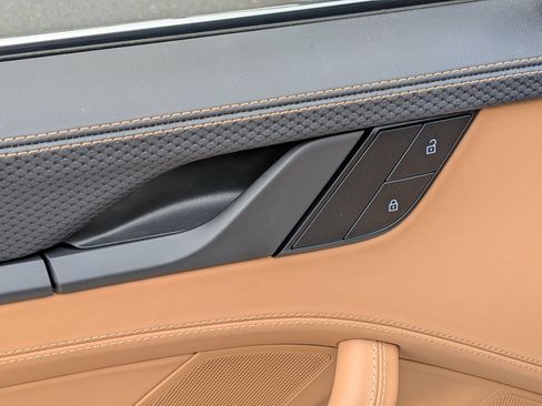 Certified 2025 Porsche 911 GT3 RWD image 22