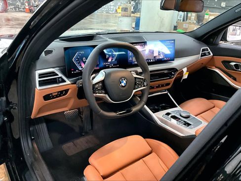 Certified 2025 BMW 330i Sedan image 15