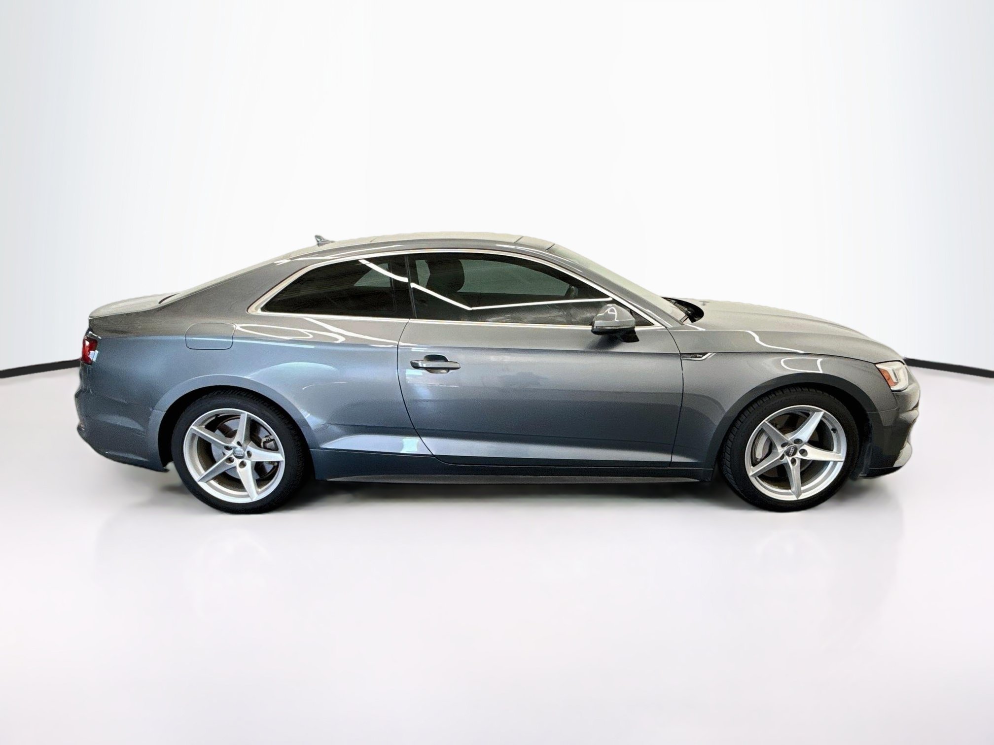 Used 2019 Audi A5 2.0T Premium AWD/4WD image 10
