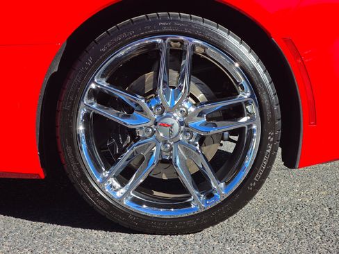 Used 2014 Chevrolet Corvette Stingray Coupe w/ 2LT Preferred Equipment Group image 38