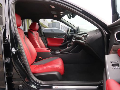 Used 2023 Acura Integra A-Spec image 25