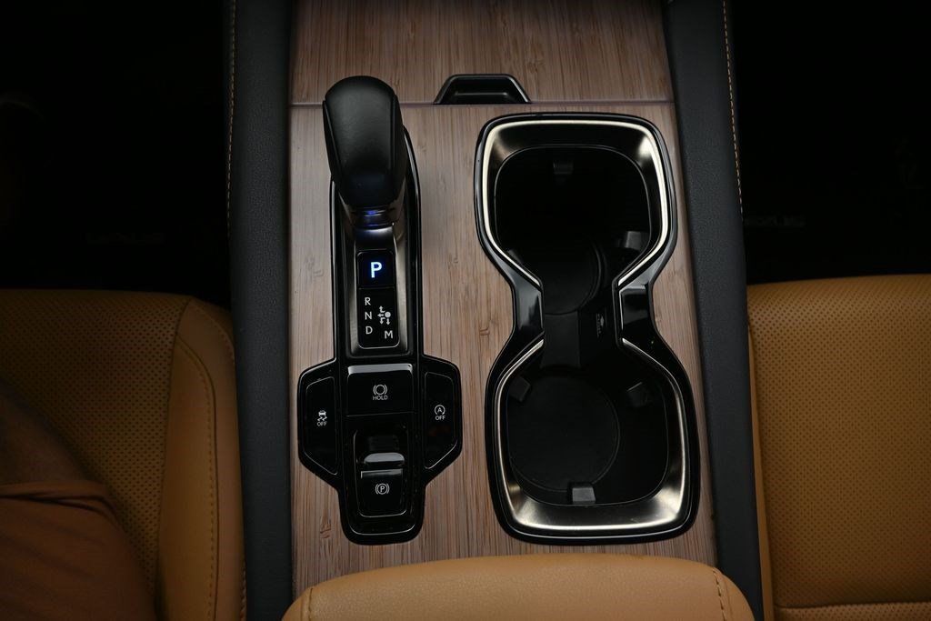 Used 2024 Lexus RX 350 Premium w/ Accessory Package (Z1) FWD image 24