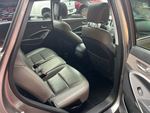 Used 2017 Hyundai Santa Fe Sport image 15