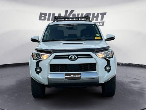 Used 2022 Toyota 4Runner TRD Off-Road Premium AWD/4WD image 8